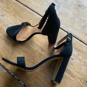 NWT✨| J.Crew Suede Chunky-Heel Sandals